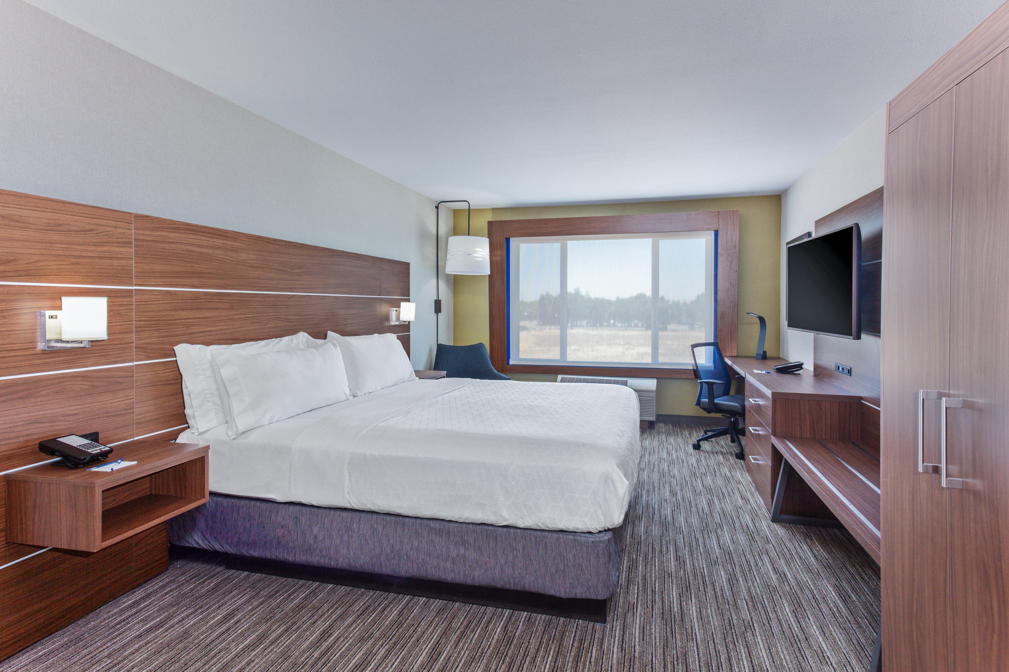 Holiday Inn Express Elk Grove West I-5 By Ihg Exterior photo
